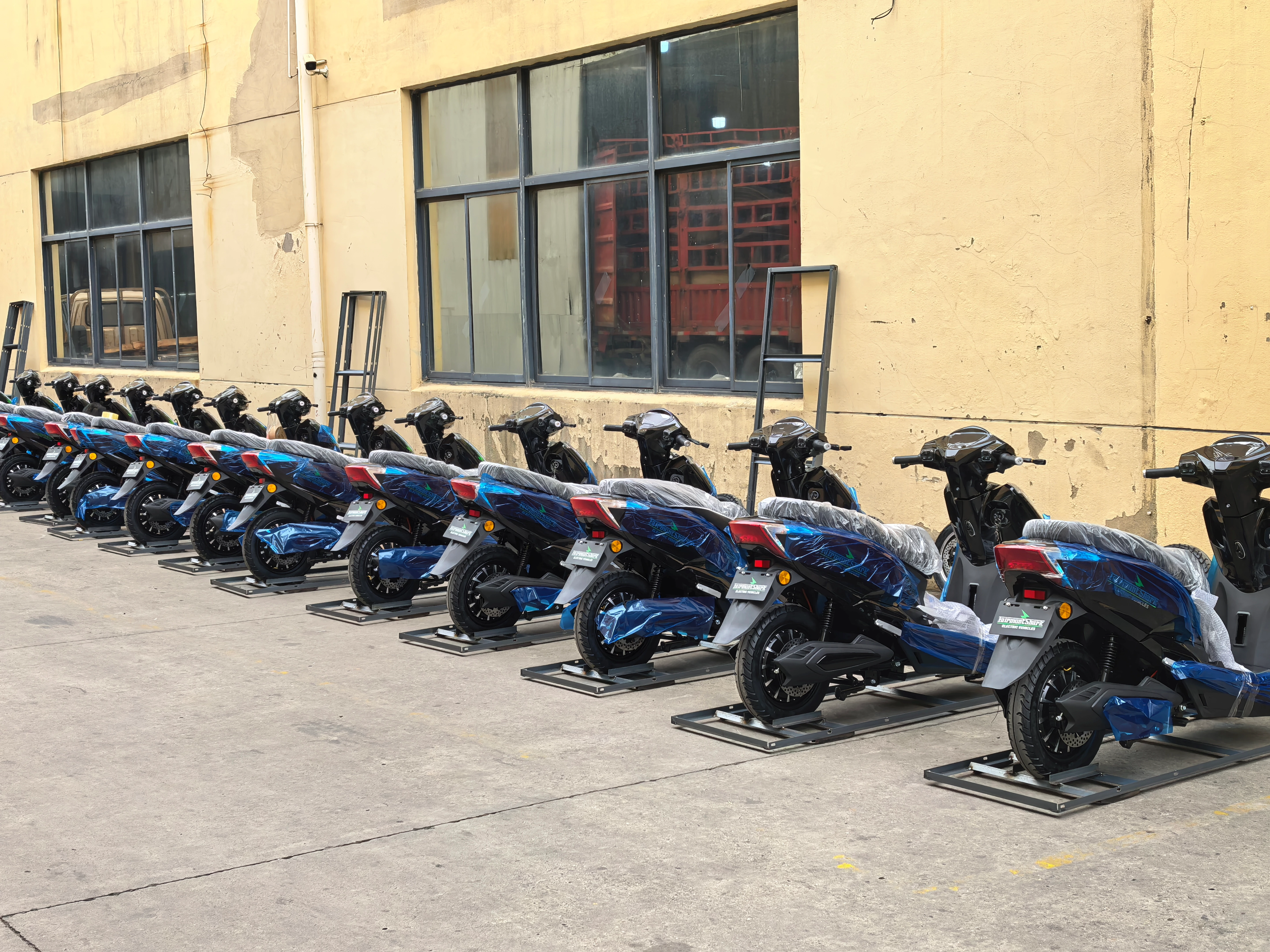 Electric Scooter Dealer Checklist: 12 Things You Must Prepare Before Your First Sale